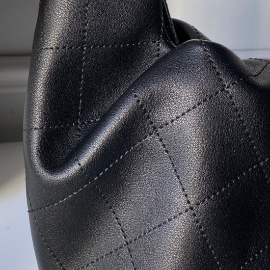 Replica Perfetta Borsa hobo Chanel con finiture metallo dorato AS5976 Nero Imitazioni Fake