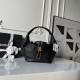 Replica Perfetta Borsa hobo Chanel con finiture metallo dorato AS5976 Nero Imitazioni Fake
