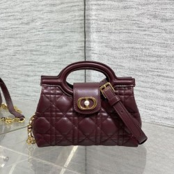 Replica Perfetta Borsa Dior Jolie Top Handle Mini Cannage Chain bordeaux Imitazioni Fake