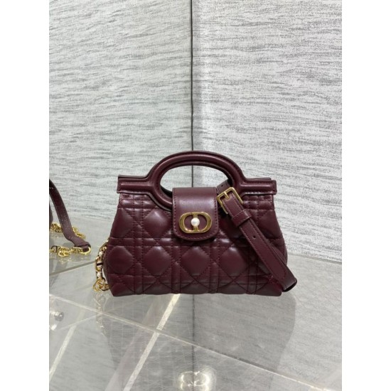 Replica Perfetta Borsa Dior Jolie Top Handle Mini Cannage Chain bordeaux Imitazioni Fake