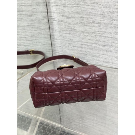 Replica Perfetta Borsa Dior Jolie Top Handle Mini Cannage Chain bordeaux Imitazioni Fake