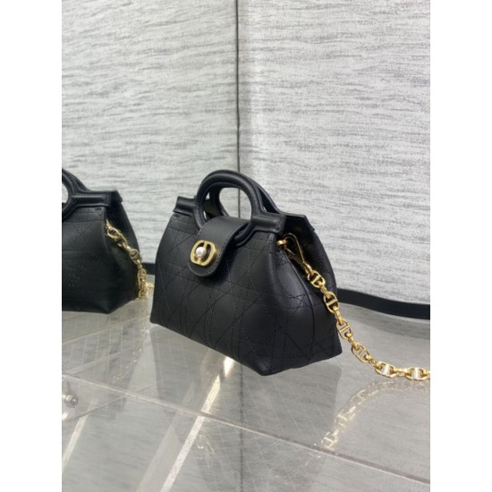 Replica Perfetta Borsa a mano Dior Jolie Top Handle Mini Chain nera Imitazioni Fake