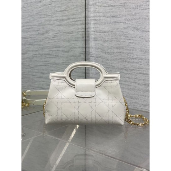 Repliche Borsa a mano Dior Jolie Top Handle Mini Chain beige False Outlet Online Replica Perfetta Borsa a mano Dior Jolie Top Handle Mini Chain beige Imitazioni Fake