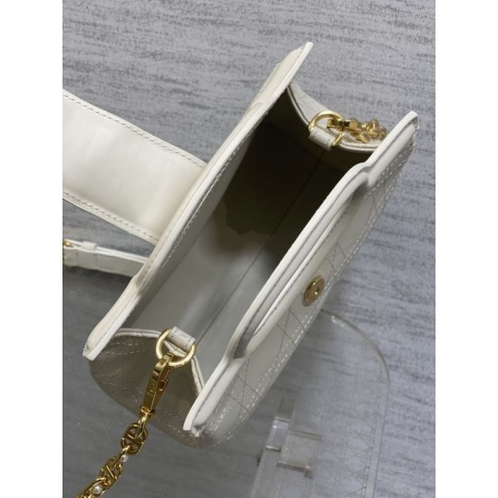 Repliche Borsa a mano Dior Jolie Top Handle Mini Chain beige False Outlet Online Replica Perfetta Borsa a mano Dior Jolie Top Handle Mini Chain beige Imitazioni Fake