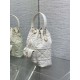 Replica Perfetta Dior piccola borsa a secchiello Dior Caro Latte Macrocannage Bianco Imitazioni Fake