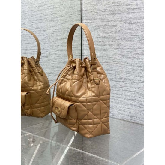 Replica Perfetta Dior piccola borsa a secchiello Dior Caro Latte Macrocannage Marrone Imitazioni Fake