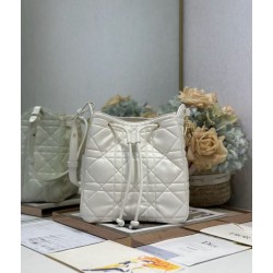 Replica Perfetta Borsa Dior D-Motion con cintura in pelle di agnello taglia 163 microchip bianca Imitazioni Fake