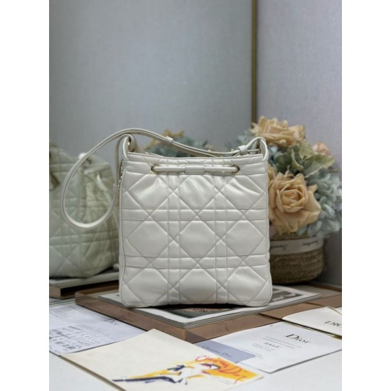 Replica Perfetta Borsa Dior D-Motion con cintura in pelle di agnello taglia 163 microchip bianca Imitazioni Fake