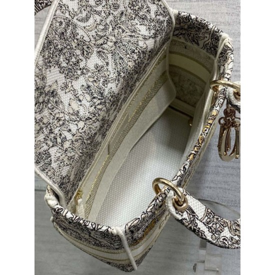 Replica Perfetta Borsa Christian Dior Medium Lady D-Lite con motivo ricamato latte  Imitazioni Fake