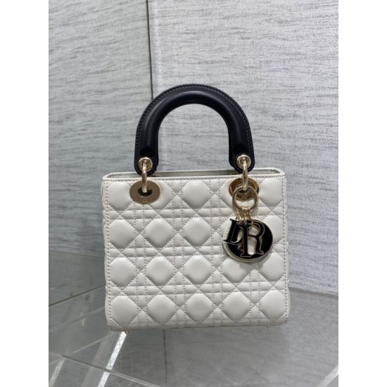 Replica Perfetta Dior Lady Dior My ABCDior Borsa piccola con manico superiore Nero/bianco Imitazioni Fake