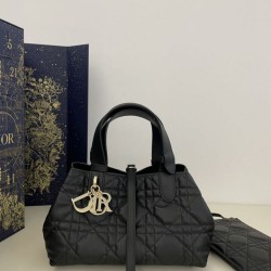 Replica Perfetta Borsa Tote Dior Toujours mini in Macrocannage nero Imitazioni Fake
