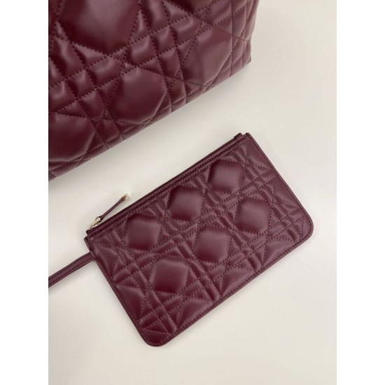 Replica Perfetta Borsa Dior Media Dior Toujours in Macrocannage bordeaux Imitazioni Fake
