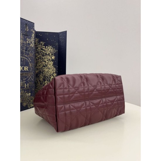Replica Perfetta Borsa Dior Media Dior Toujours in Macrocannage bordeaux Imitazioni Fake
