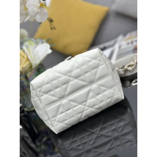 Replica Perfetta Borsa Dior Toujours Vertical Tote piccola con portafortuna bianco Imitazioni Fake