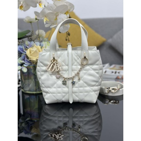 Replica Perfetta Borsa Dior Toujours Vertical Tote piccola con portafortuna bianco Imitazioni Fake