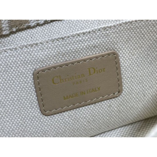 Repliche Borsa Dior Bobby media East-West Dior Oblique jacquard Marrone Imitazioni False Outlet Online