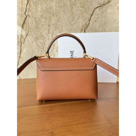 Qualità perfetta Replica Borsa Celine Teen Nino con manico superiore in pelle di vitello liscia Marrone Imitazioni Outlet Repliche Borsa Celine Teen Nino con manico superiore in pelle di vitello liscia Marrone Imitazioni False Outlet Online