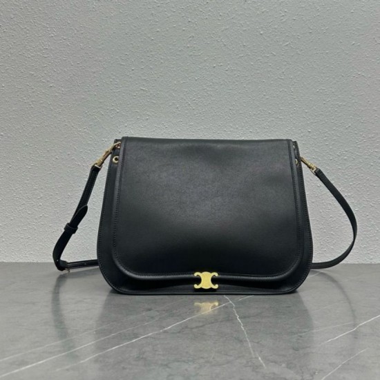 Repliche Borsa a tracolla Celine Soft Triomphe Besace Nero Imitazioni False Outlet Online