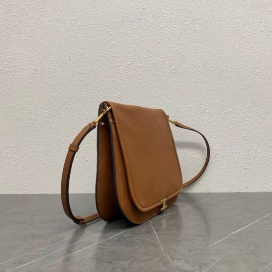 Repliche Borsa a tracolla Celine Soft Triomphe Besace Marrone Imitazioni False Outlet Online