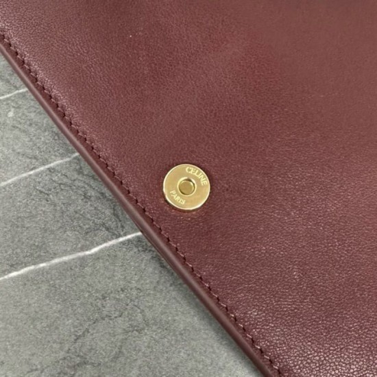 Qualità perfetta Replica Borsa a tracolla Celine Soft Triomphe Besace bordeaux Imitazioni Outlet Repliche Borsa a tracolla Celine Soft Triomphe Besace bordeaux Imitazioni False Outlet Online
