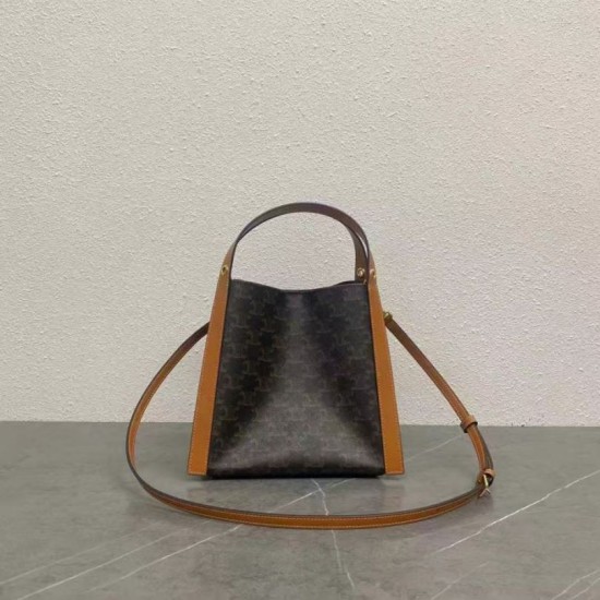 Repliche Borsa a cubo piccola Celine Triomphe in tela/pelle di vitello Marrone Imitazioni False Outlet Online