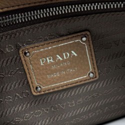 Repliche Borsa a tracolla/hobo grande Prada Aimèe Classic marrone Imitazioni False Outlet Online