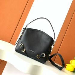 Repliche Borsa a spalla Givenchy Voyou Nano Nero Imitazioni False Outlet Online