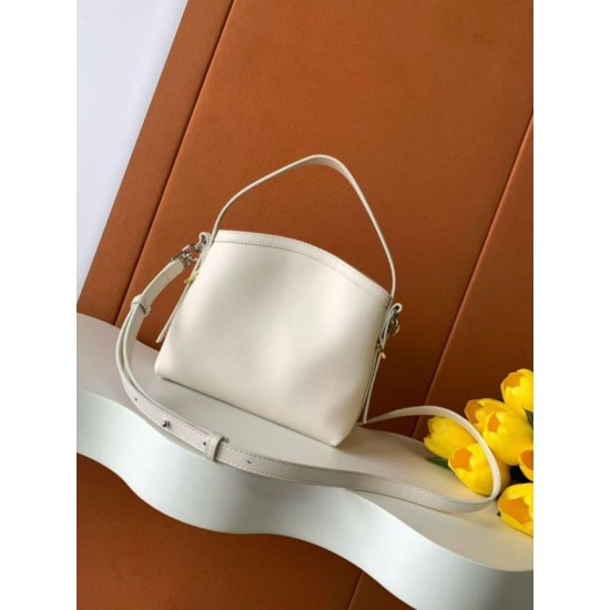 Qualità perfetta Replica Borsa a spalla Givenchy Voyou Nano beige Imitazioni Outlet Repliche Borsa a spalla Givenchy Voyou Nano beige Imitazioni False Outlet Online