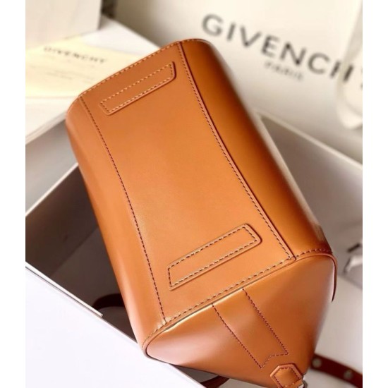 Repliche Borsa tote Givenchy Antigona Mini in pelle marrone Imitazioni False Outlet Online