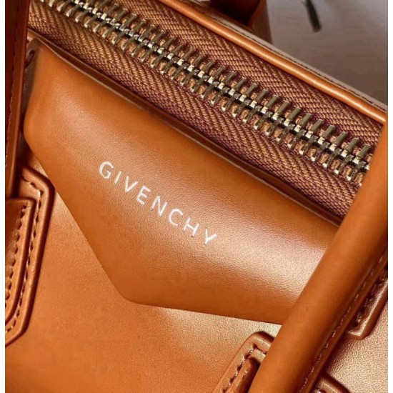 Repliche Borsa tote Givenchy Antigona Mini in pelle marrone Imitazioni False Outlet Online
