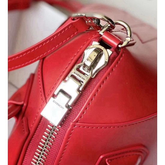 Repliche Borsa tote Givenchy Antigona Mini in pelle rosso Imitazioni False Outlet Online