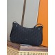 Repliche Borsa Hobo Dior Medium Dior Slider Zipped da uomo Dior Oblique jacquard nera Imitazioni False Outlet Online