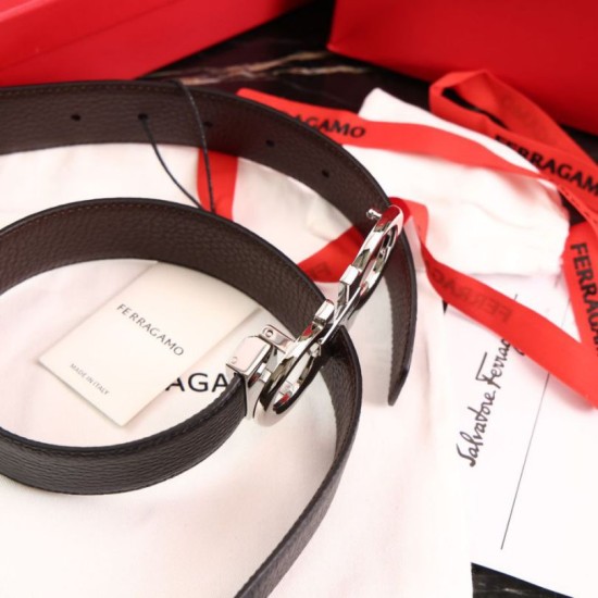 Qualità perfetta Replica Cintura reversibile da uomo Salvatore Ferragamo da 3,5 cm con fibbia in acciaio Nero/caffè Imitazioni Outlet Repliche Cintura reversibile da uomo Salvatore Ferragamo da 3,5 cm con fibbia in acciaio Nero/caffè Imitazioni False Outlet Online