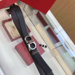 Repliche Cintura reversibile da uomo Salvatore Ferragamo da 3,5 cm con fibbia a ferro di cavallo a doppio anello Imitazioni False Outlet Online