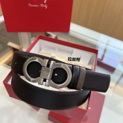 Repliche Cintura reversibile da uomo Salvatore Ferragamo da 3,5 cm con fibbia a ferro di cavallo a doppio anello Imitazioni False Outlet Online