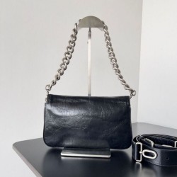 Miglior sito Replica Borsa a tracolla Balenciaga BB con patta morbida e finiture argentate Imitazioni Outlet Online
