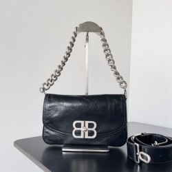 Miglior sito Replica Borsa a tracolla Balenciaga BB con patta morbida e finiture argentate Imitazioni Outlet Online