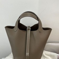 Miglior sito Replica Borsa Hermes Picotin Lock 18/22 Etoupe grigia hardware argentato Imitazioni Outlet Online