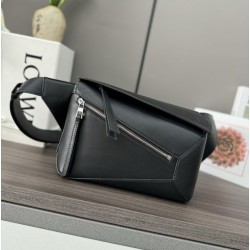 Miglior sito Replica Marsupio classico piccolo Puzzle Edge Loewe Nero Imitazioni Outlet Online
