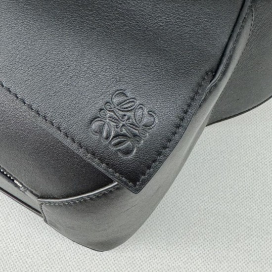 Miglior sito Replica Marsupio classico piccolo Puzzle Edge Loewe Nero Imitazioni Outlet Online