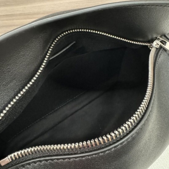 Miglior sito Replica Marsupio classico piccolo Puzzle Edge Loewe Nero Imitazioni Outlet Online