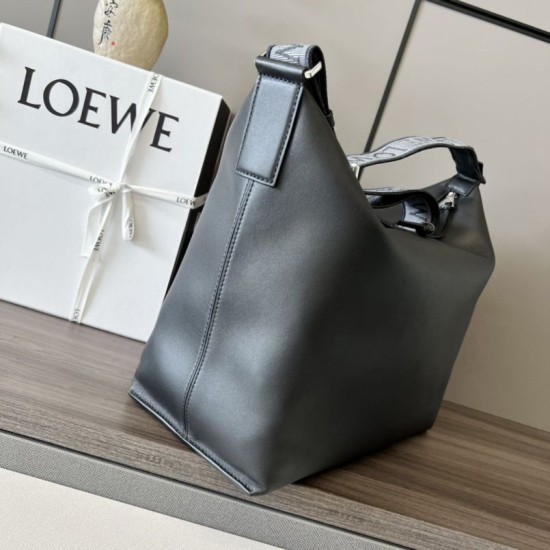 Miglior sito Replica Borsa a tracolla piccola Loewe Cubi Nero Imitazioni Outlet Online