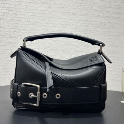 Miglior sito Replica Borsa Loewe Large Puzzle Biker Nera Imitazioni Outlet Online