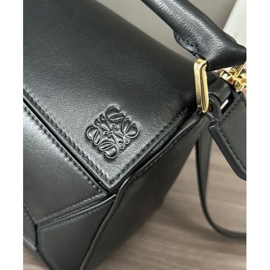 Miglior sito Replica Borsa Loewe Featherlight Puzzle piccola Nero Imitazioni Outlet Online
