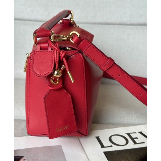 Miglior sito Replica Borsa Loewe Featherlight Puzzle piccola Rosso Imitazioni Outlet Online