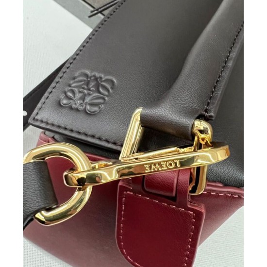 Replica Borsa classica bicolore Loewe Puzzle Edge piccola Nero/Rosso False Online Miglior sito Replica Borsa classica bicolore Loewe Puzzle Edge piccola Nero/Rosso Imitazioni Outlet Online