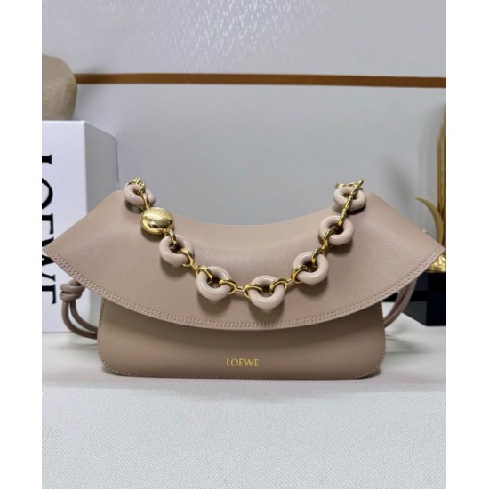 Miglior sito Replica Borsa a tracolla Loewe Ola media Albicocca Imitazioni Outlet Online