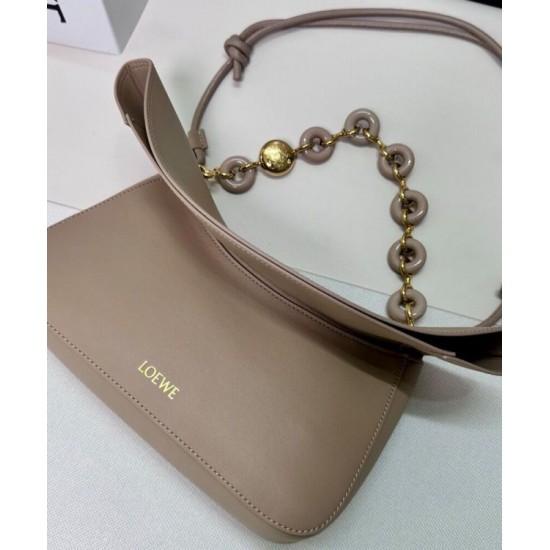 Miglior sito Replica Borsa a tracolla Loewe Ola media Albicocca Imitazioni Outlet Online