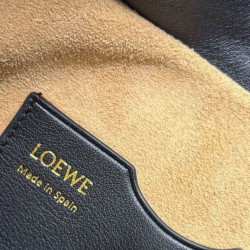 Miglior sito Replica Borsa a tracolla Loewe Ola media Nero Imitazioni Outlet Online