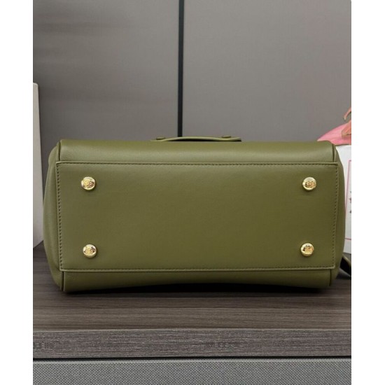 Replica Borsa Loewe Madrid media morbida pelle di vitello oliva False Online Miglior sito Replica Borsa Loewe Madrid media morbida pelle di vitello oliva Imitazioni Outlet Online